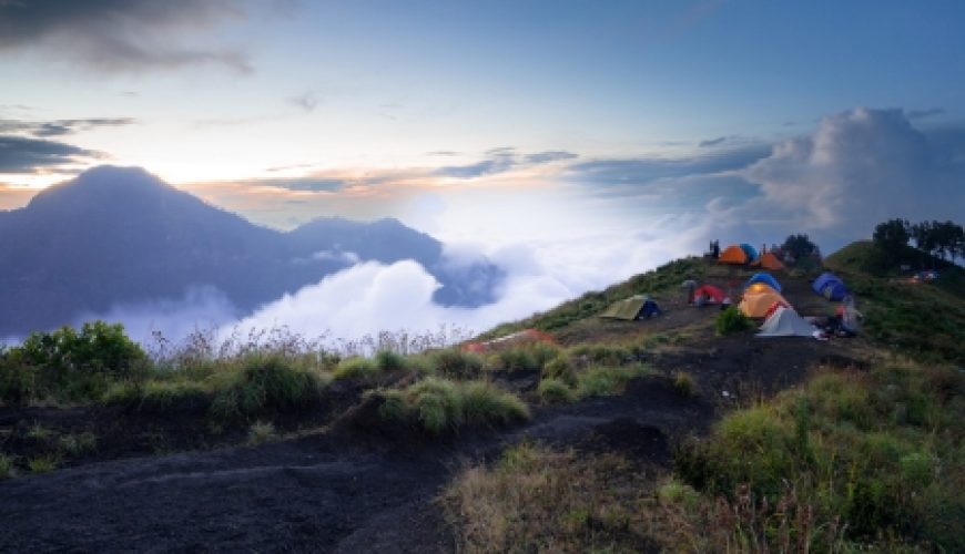 Land Cruise Lombok 5 Person Tour